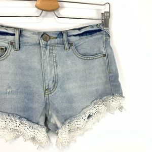 Free People Jean Distressed Shorts With Lace Trim Size 25